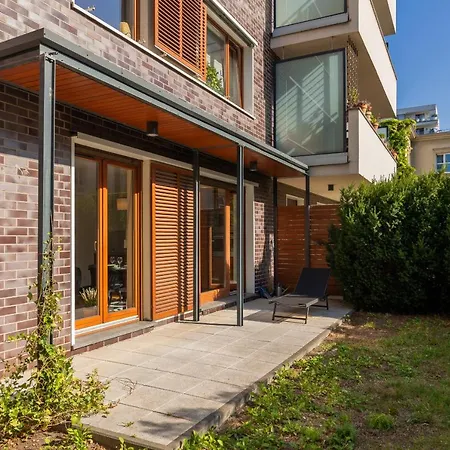 Old Mokotow Spacious Two-bedroom By Renters *