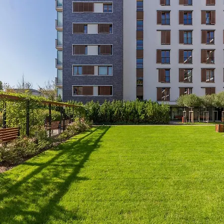 Old Mokotow Spacious Two-bedroom By Renters