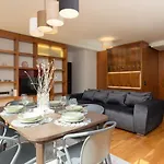 Old Mokotow Spacious Two-bedroom By Renters Apartmán Varšava