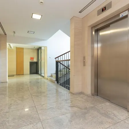 דירה Old Mokotow Spacious Two-bedroom By Renters ורשה